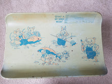 Load image into Gallery viewer, Vintage 1950's NURSERY BABY SCALE with Ducks, Pig, Mice, and Rabbit Graphics