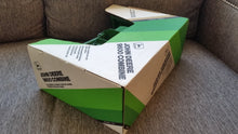 Load image into Gallery viewer, John Deere 9600 Combine Collectors Edition Ertl 1/28 IN BOX with two heads 1989