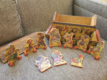 Load image into Gallery viewer, 1940 Noah's Ark Pull Toy by Gong Bell MFG with Animals! Awesome Graphics!