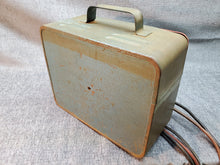 Load image into Gallery viewer, Vintage SUN Electric Volts Ampere Model VAT-6 volt Tester