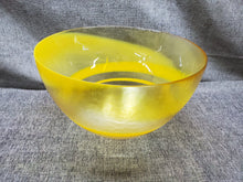 Load image into Gallery viewer, 1960s Murano Glass LARGE Bowl Centerpiece w/ Yellow Ombre Swirls, Venice Italy
