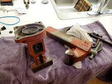 Load image into Gallery viewer, Restored Columbian Vise, 1970's