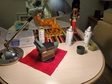 Load image into Gallery viewer, Restored Columbian Vise, 1970's