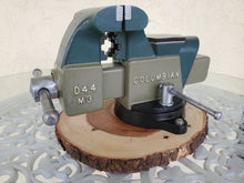 Load image into Gallery viewer, Restored Columbian Vise, 1970's