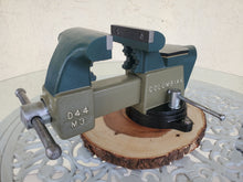 Load image into Gallery viewer, Restored Columbian Vise, 1970's