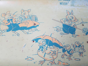 Vintage 1950's NURSERY BABY SCALE with Ducks, Pig, Mice, and Rabbit Graphics