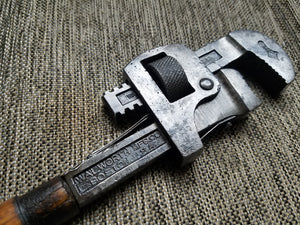 Vintage STILLSON WALWORTH #10 Pipe Wrench Wood Handle