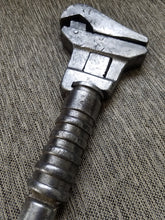 Load image into Gallery viewer, Vintage BEMIS &amp; CALL CO Double Side Combination Pipe Monkey Wrench
