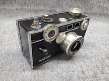Load image into Gallery viewer, 1952 Argus C3 Brick Rangefinder Camera
