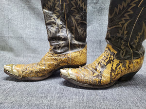 VINTAGE 1970s JUSTIN PYTHON SNAKESKIN COWBOY BOOTS with TIPS Style 9038 Mens 9D